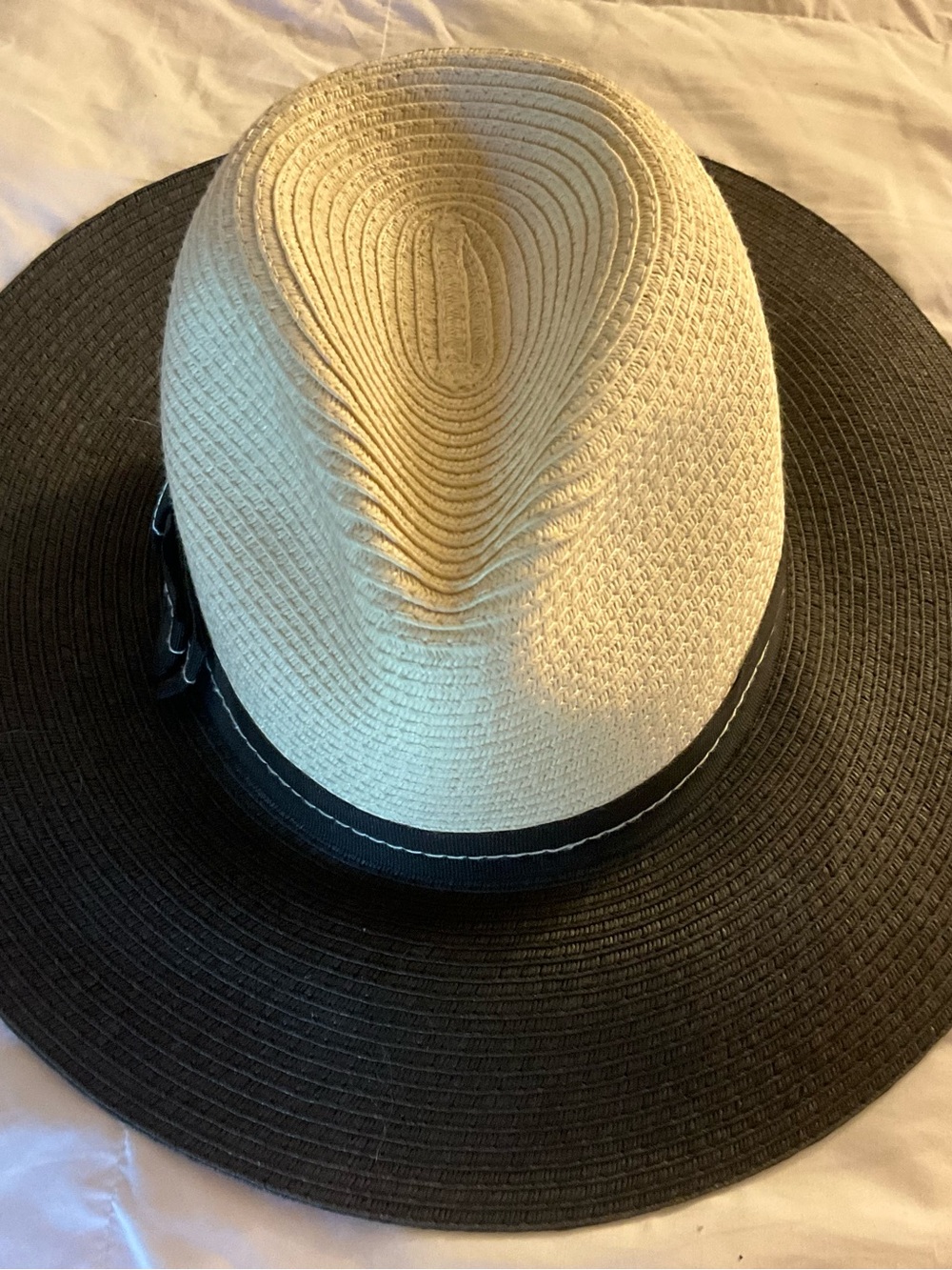betmar Two-Tone Straw Sun Hat in Black, Pink & Natural